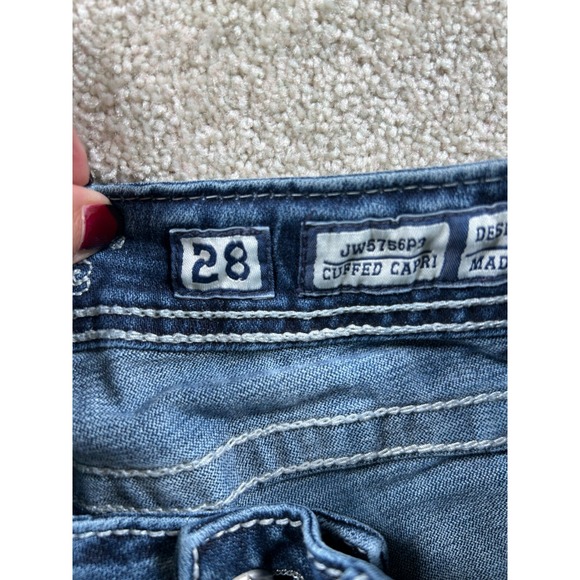 Miss Me Womens Size 28 Cuffed‎ Capri Jw5755P3 Thick Stitch Embellished - Picture 8 of 16